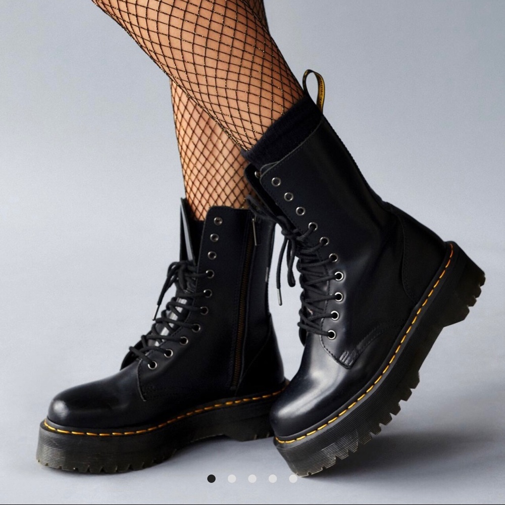 Dr. Martens Jadon Platform 8-Eye Boot